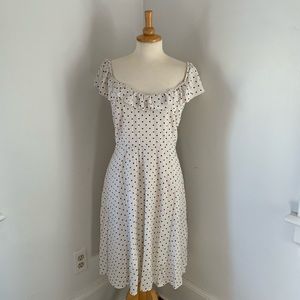 Sweet on/off the shoulder Spring/Summer Dress